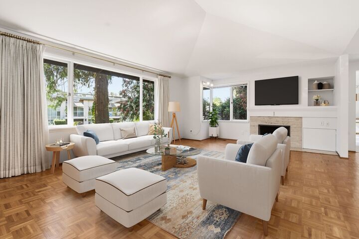 Property Photo: 2493 Haywood Avenue BC V7V 1Y2
