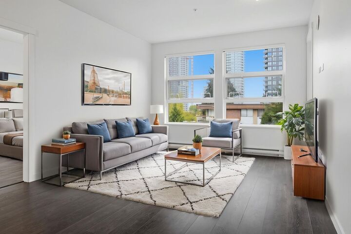 607 Cottonwood Avenue 302 — photo 1