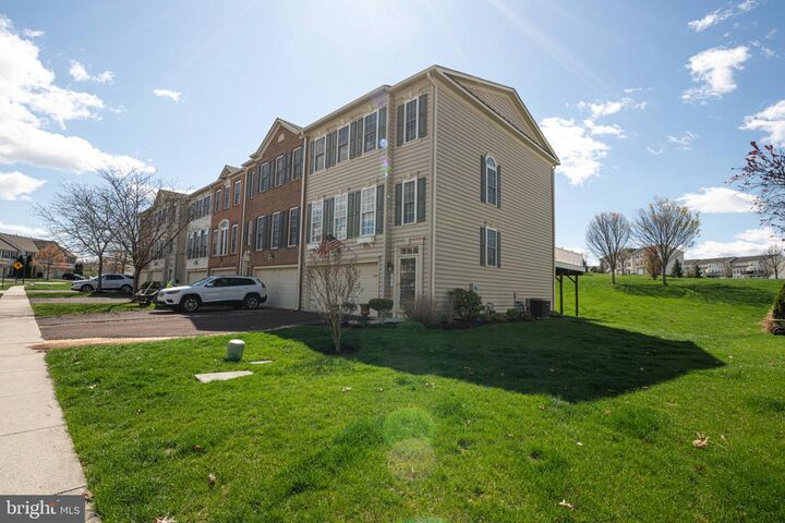 Property Photo:  71 N Savanna Drive  PA 19465 