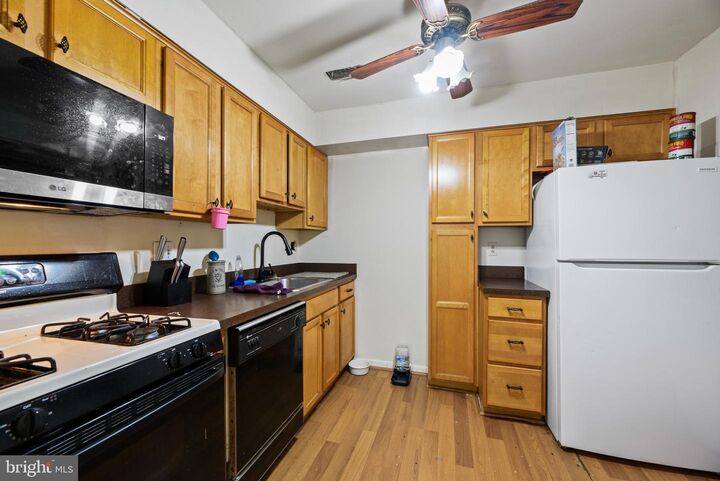 Property Photo:  8850 Spiral Cut M G 13  MD 21045 