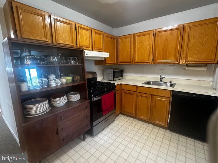 Property Photo:  9926 Walker House Road 9926-3  MD 20886 