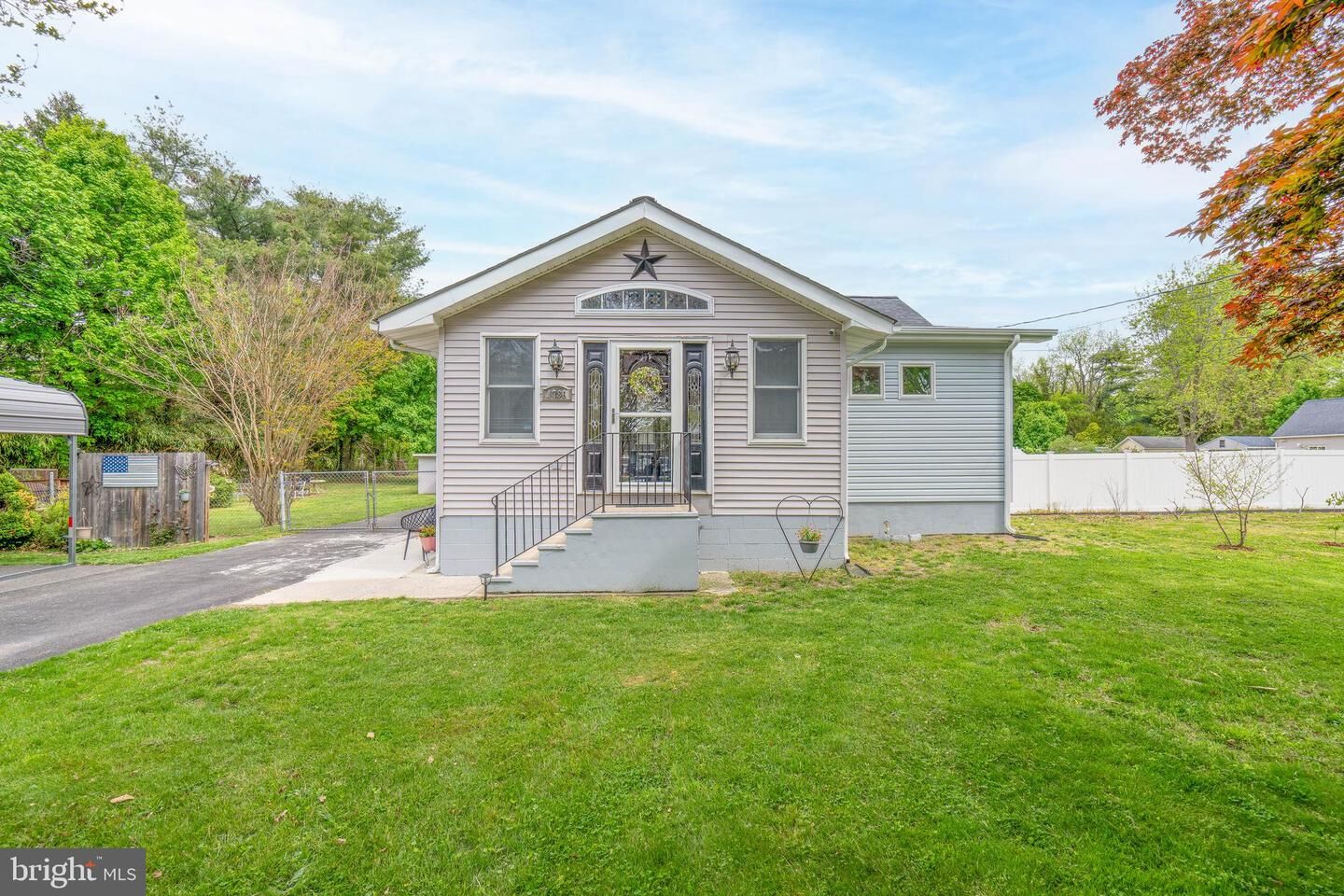 Property Photo:  1786 Washington Avenue  NJ 08361 