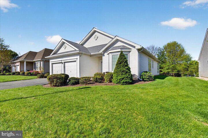 Property Photo:  19 Foster Road  NJ 08534 