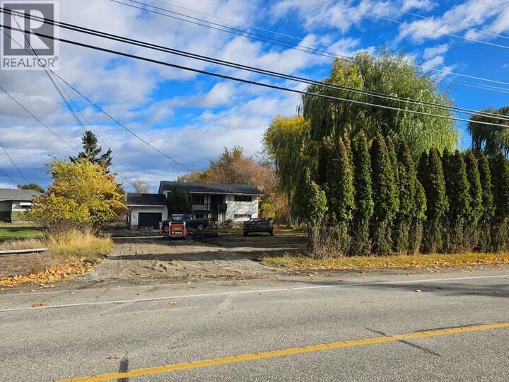 Property Photo:  2611 Lakeshore Road  BC V1H 1N1 