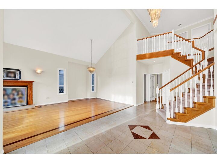 Photo de la propriété:  6748 Chateau Court  BC V4E 3M7 