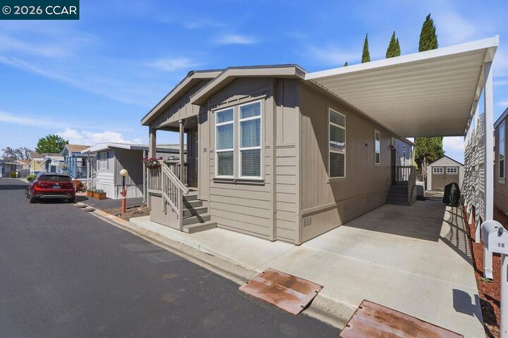 Property Photo:  3660 Walnut Blvd 18  CA 94513 