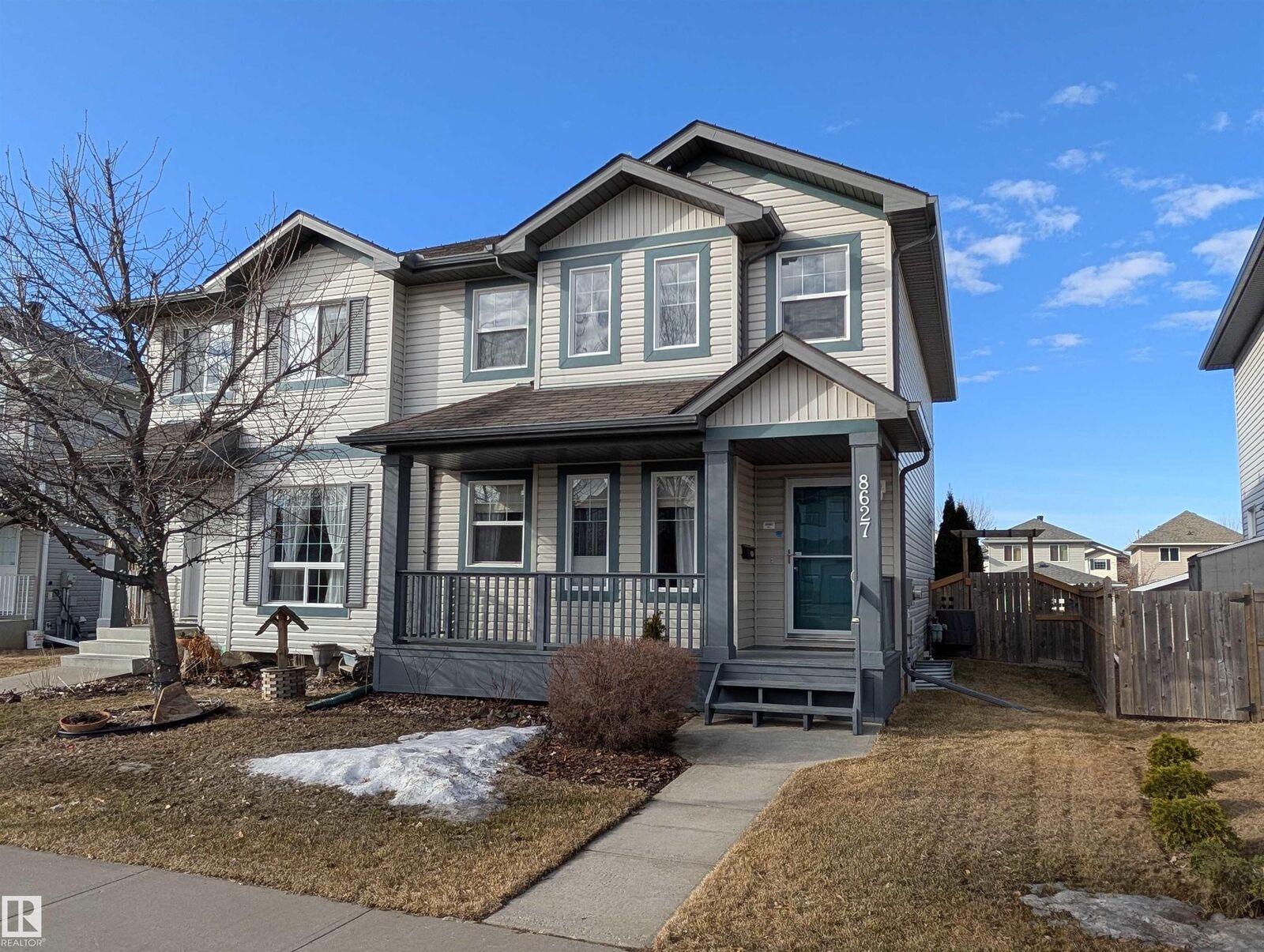 Photo de la propriété:  8627 173 Avenue NW  AB T5Z 3W4 