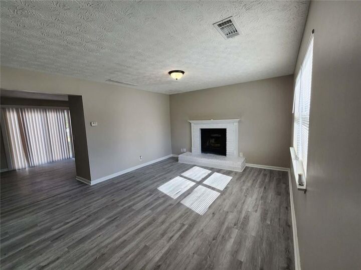 Property Photo:  1653 Pinedale Circle NW  GA 30012 