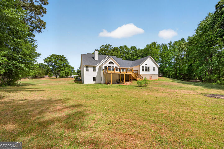 Property Photo: 5633 Peace Avenue GA 30517