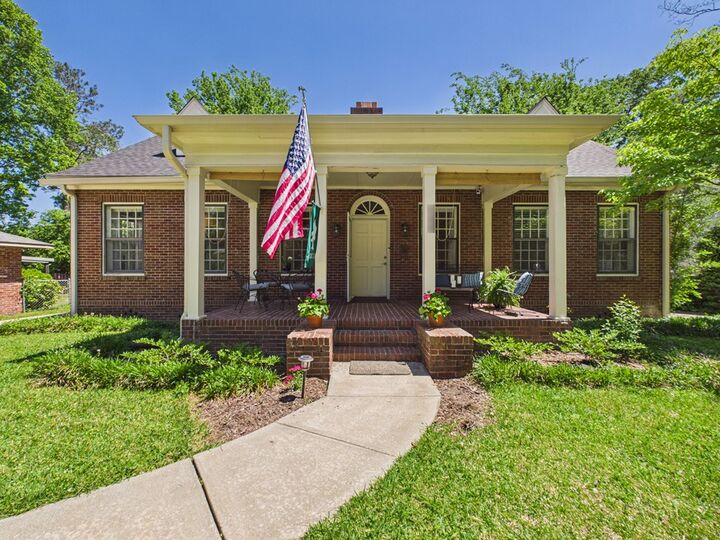 Property Photo:  864 Blandford Avenue  GA 31906 