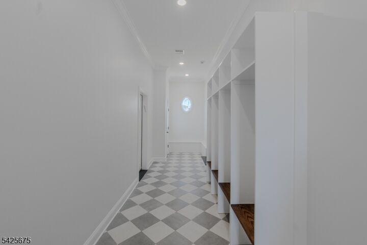 Property Photo:  18 Woodside Rd  NJ 07081 