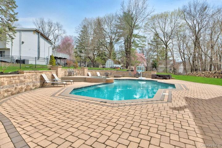 Property Photo:  75 N Airmont Road  NY 10901 