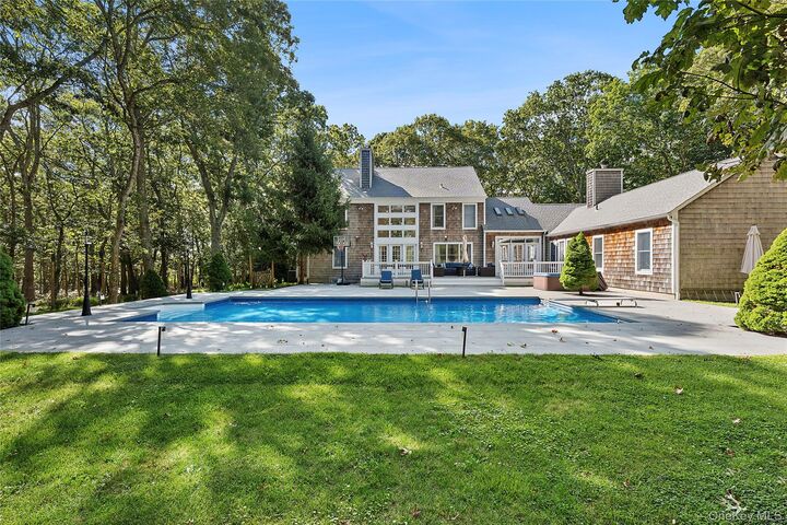 Property Photo:  532 Blank Lane  NY 11976 