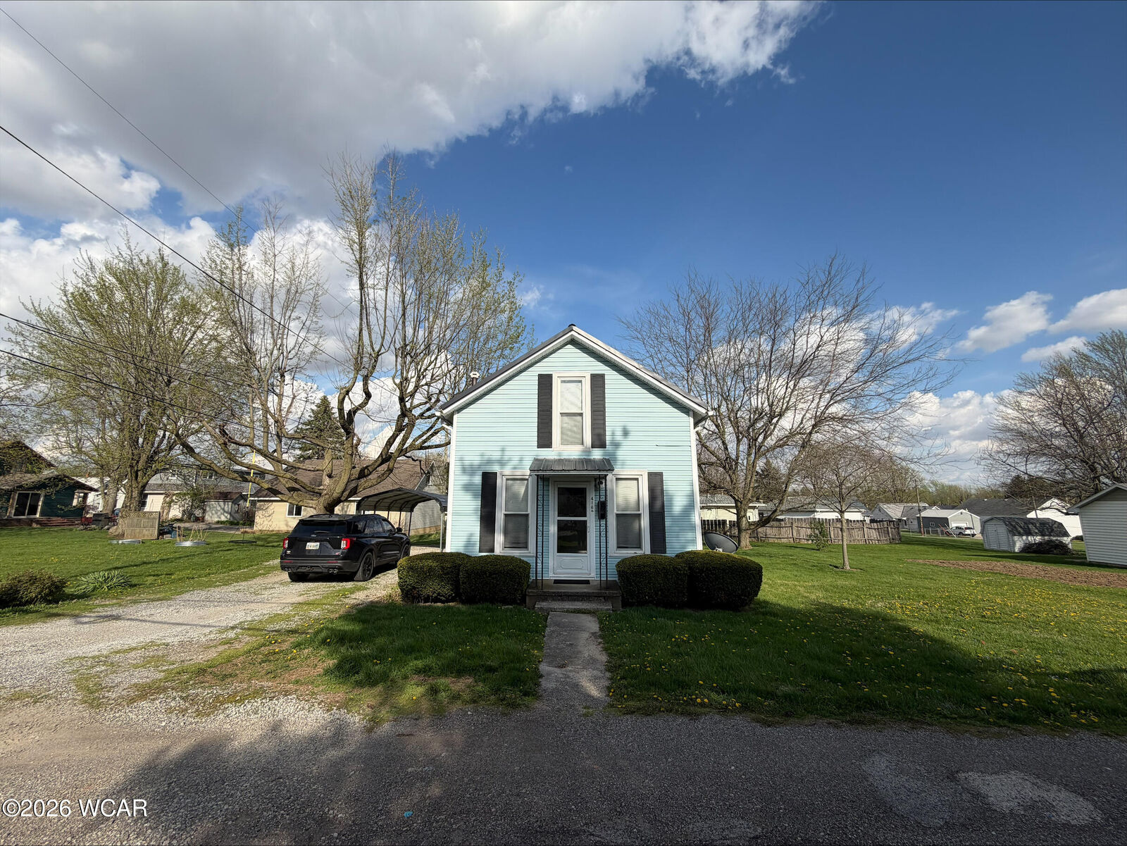 Property Photo:  416 1/2 Summit Street  OH 43326 