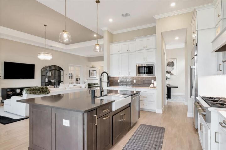 Property Photo:  33773 Ocean Spray Lane  FL 33543 