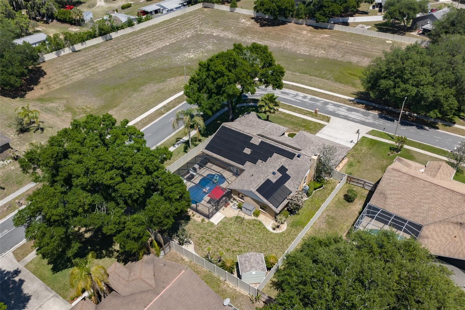 Property Photo:  3931 Appletree Drive  FL 33594 