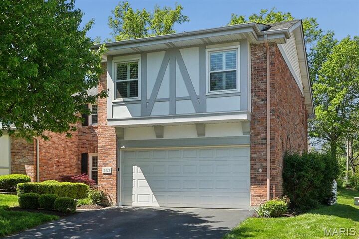 Property Photo:  2421 Baxton Way  MO 63017 