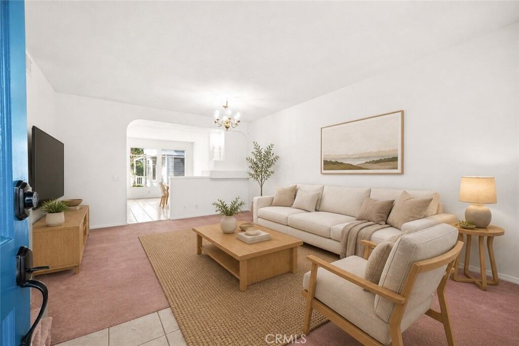Property Photo:  522 N Pageant  CA 92869 