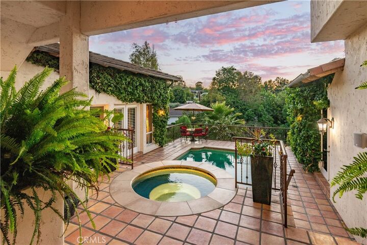 Property Photo:  3589 Lariat Lane  CA 90274 