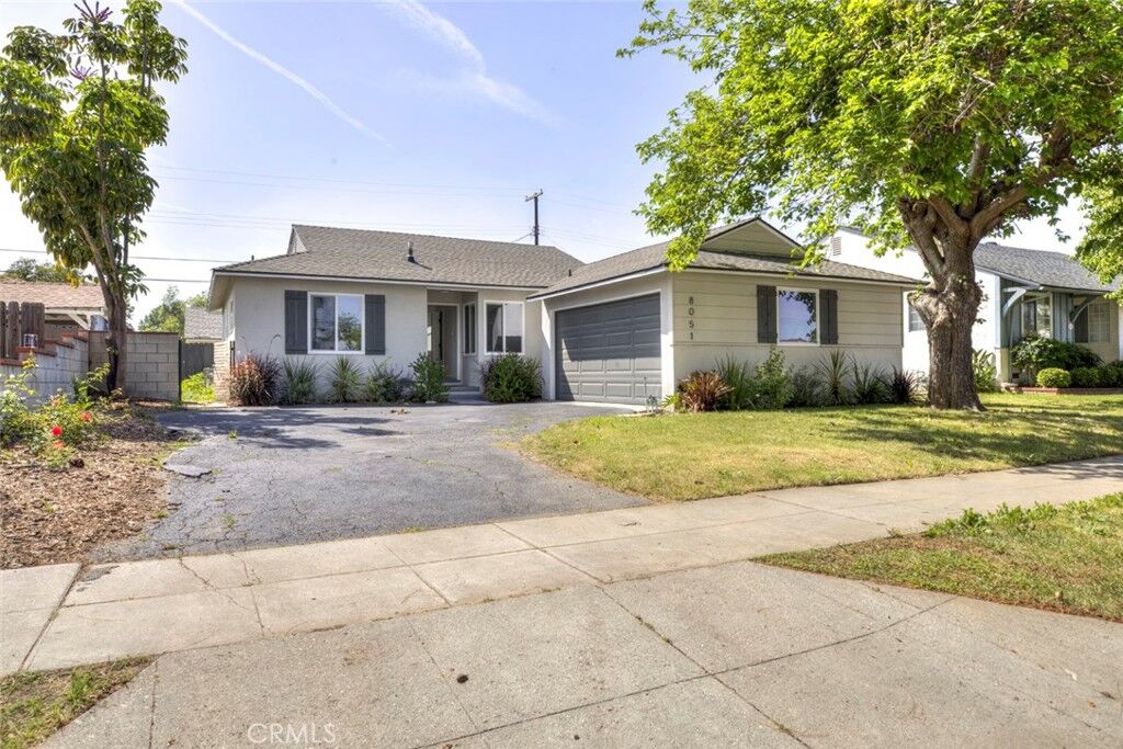 Property Photo:  8051 Etiwanda  CA 91335 