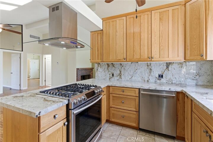 Property Photo:  16922 Lynn Lane F  CA 92649 