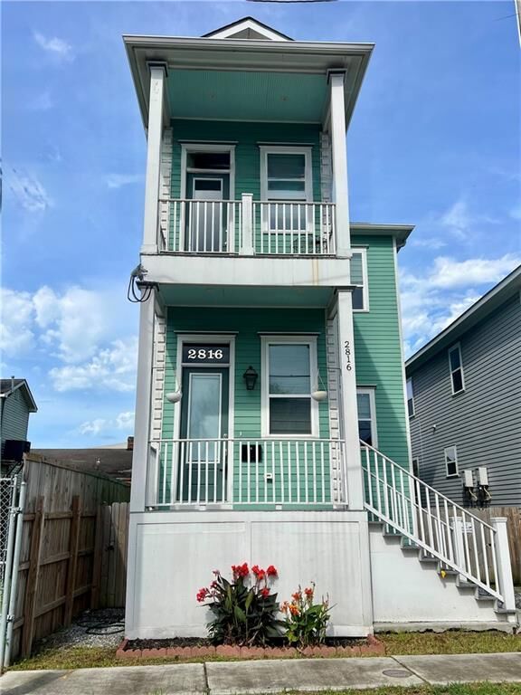 Property Photo:  2816 Amelia Street  LA 70115 