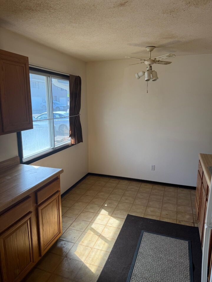 Property Photo: 409 Dorland Place MN 55119