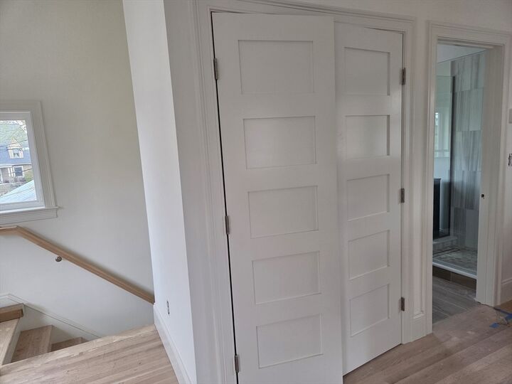 Property Photo:  6 Lowell Ave 3  MA 02460 