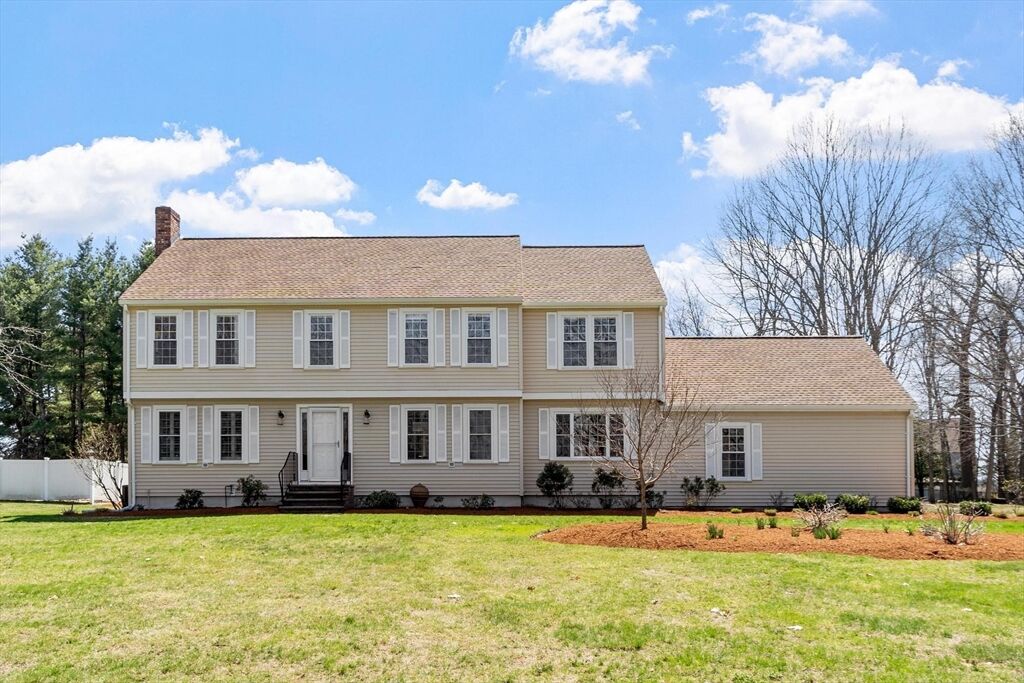 Property Photo:  1492 Great Pond Road  MA 01845 