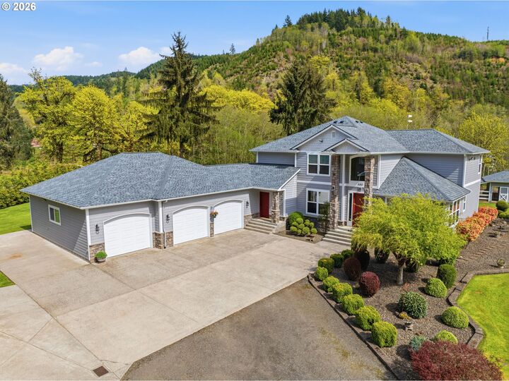 Property Photo:  480 Apple Creek Rd  WA 98632 