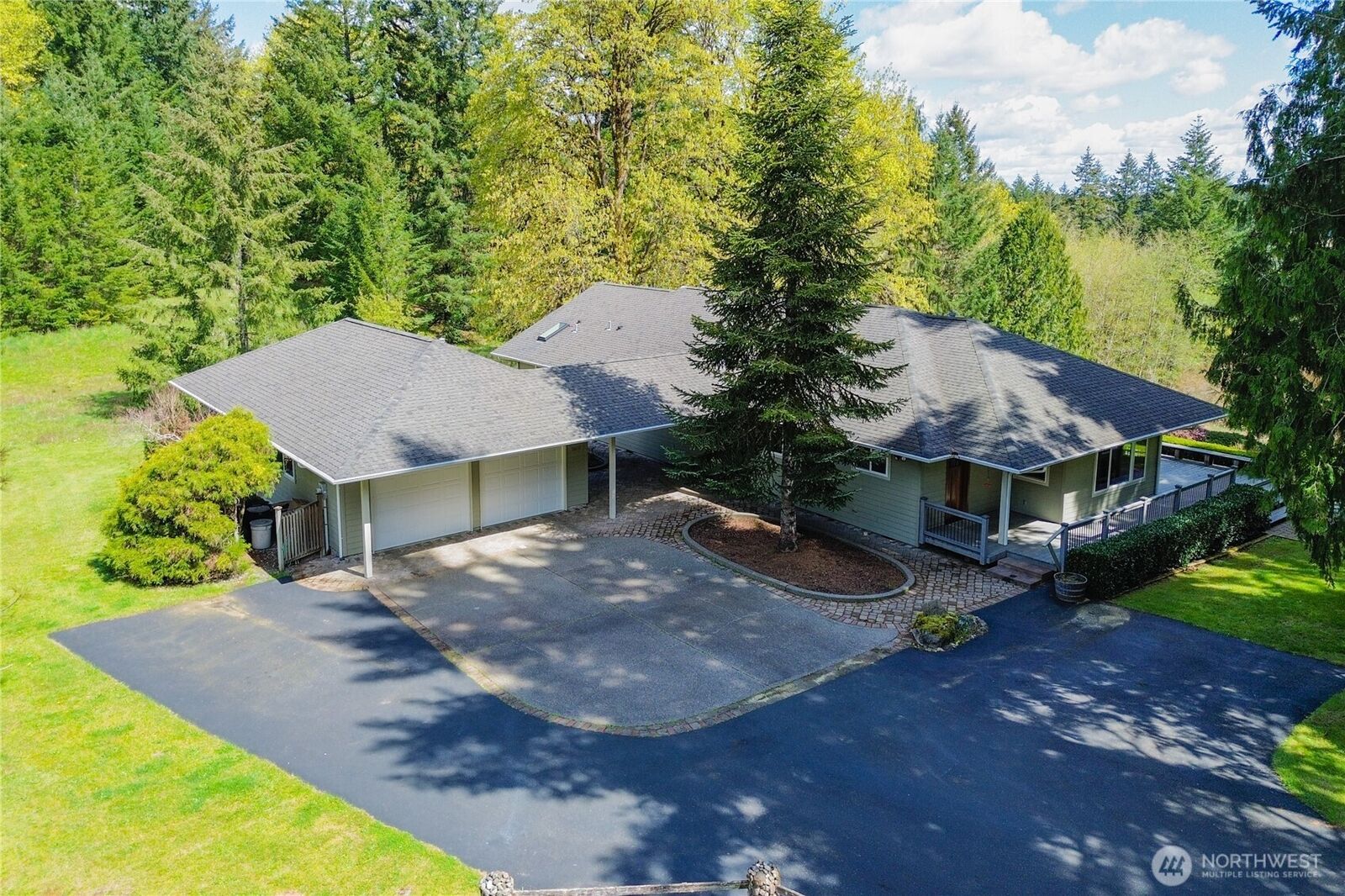 Property Photo: 13420 Mima Road SW WA 98512