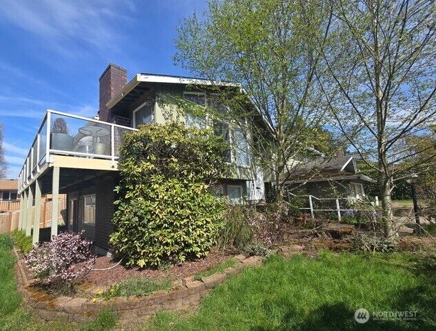 Property Photo:  906 S 262nd Place  WA 98198 