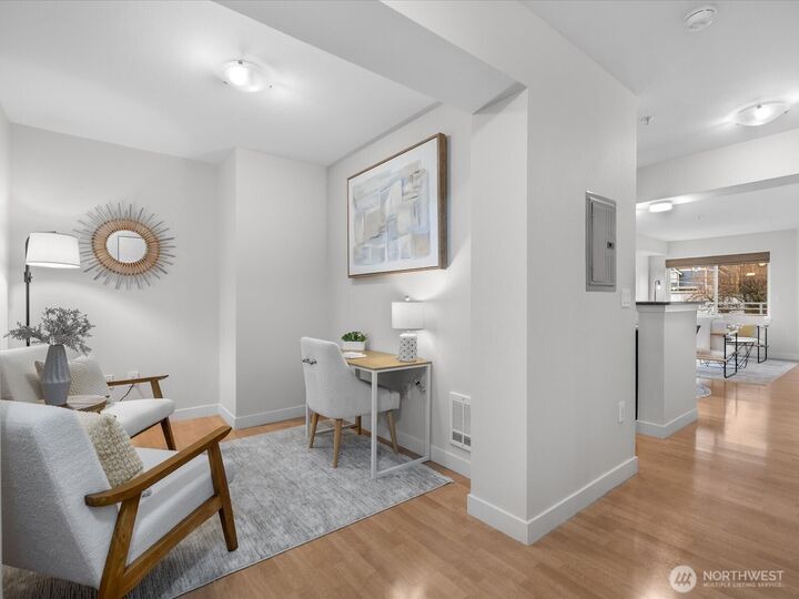 Property Photo:  1545 NW 57th Street 202  WA 98107 