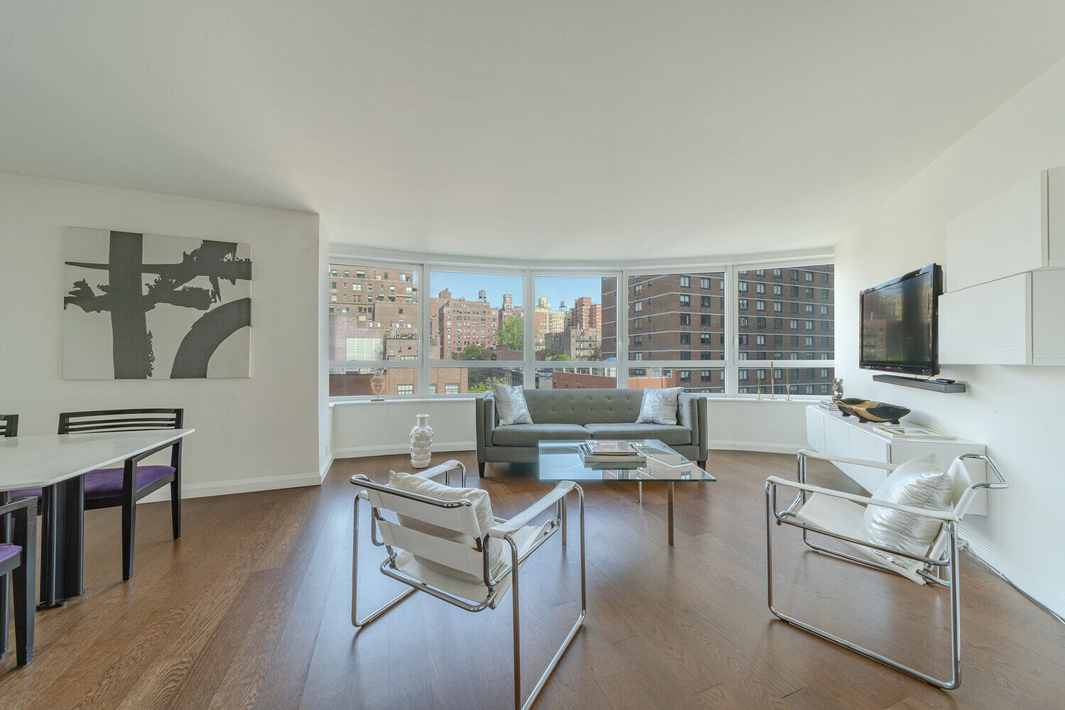 Property Photo:  200 E 94th Street 614  NY 10128 