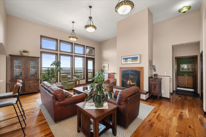 Property Photo: 12920 S Andrus Rd WA 99004