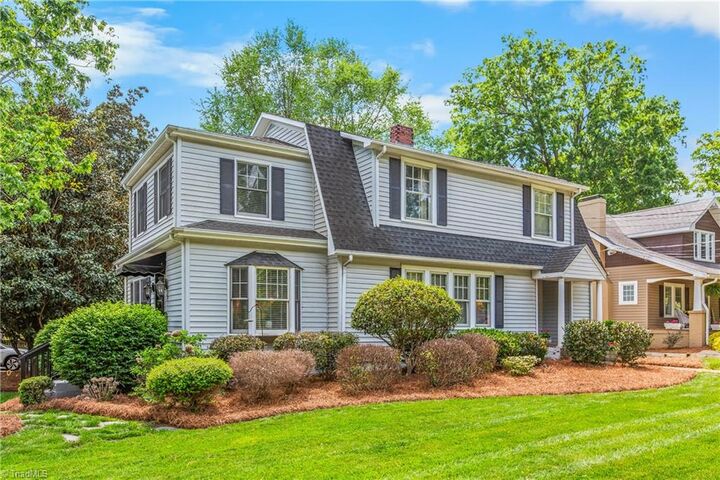 Property Photo:  601 Colonial Drive  NC 27262 