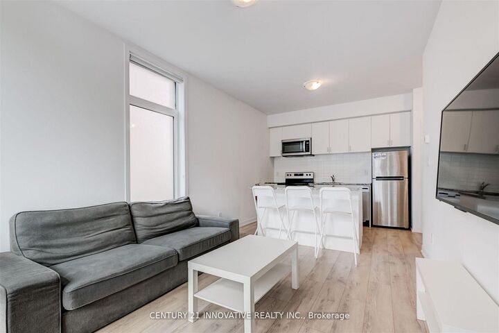 Property Photo:  1720 Simcoe Street 16  ON L1G 4X9 