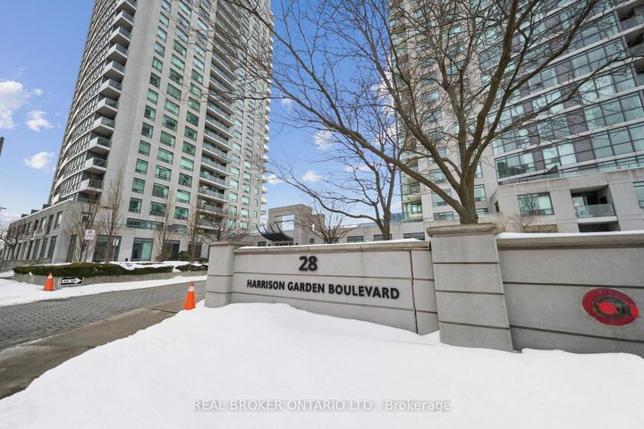Property Photo: 28 Harrison Garden Boulevard 808 ON M2N 7B5