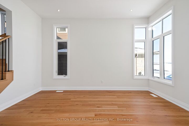 Property Photo: 11 Sun Valley Avenue ON L9Z 0N6