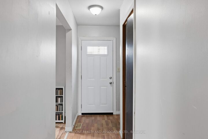 Property Photo: 287 Sutherland Drive ON K7K 5Y6