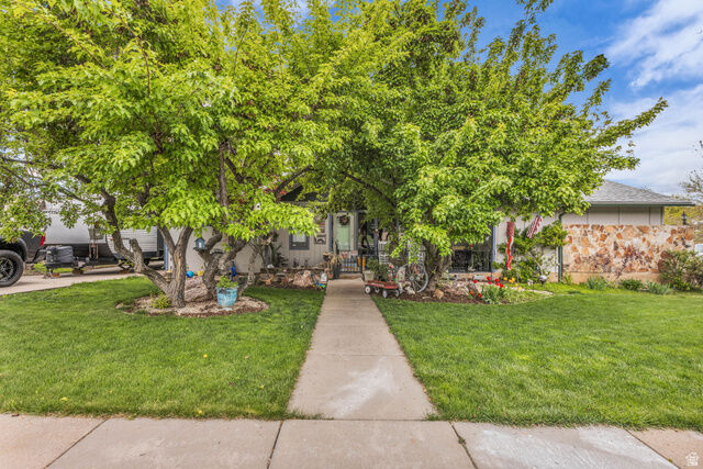 Property Photo:  2047 N 1650 E  UT 84040 