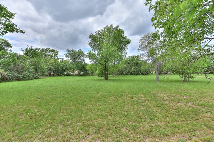 Property Photo:  1504 Maple Street  TX 78626 