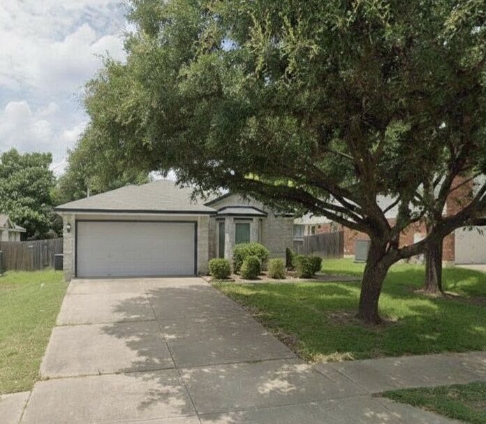 Property Photo:  1514 Lobo Mountain Lane  TX 78664 