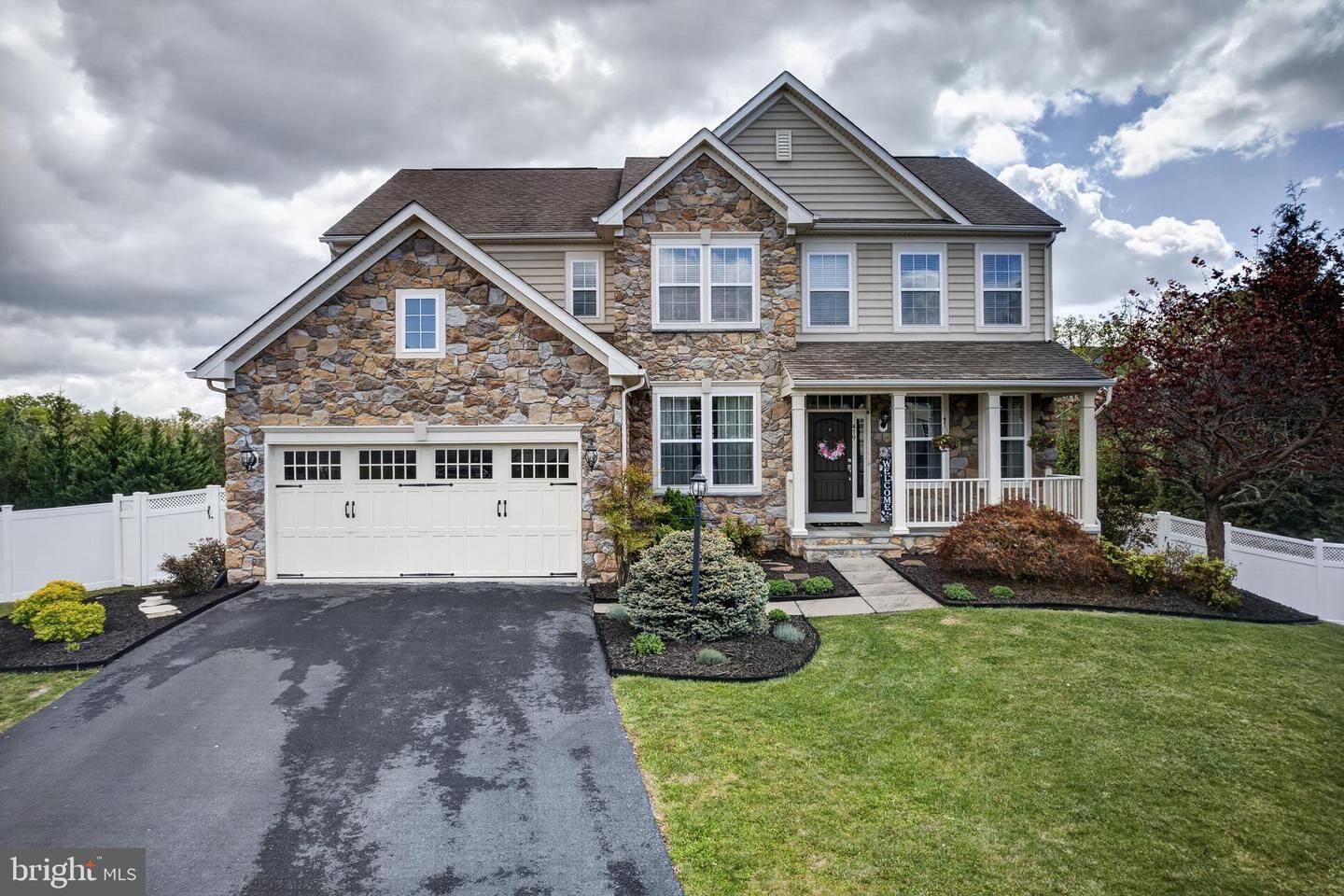 Property Photo: 419 Lynnehaven Drive VA 22602