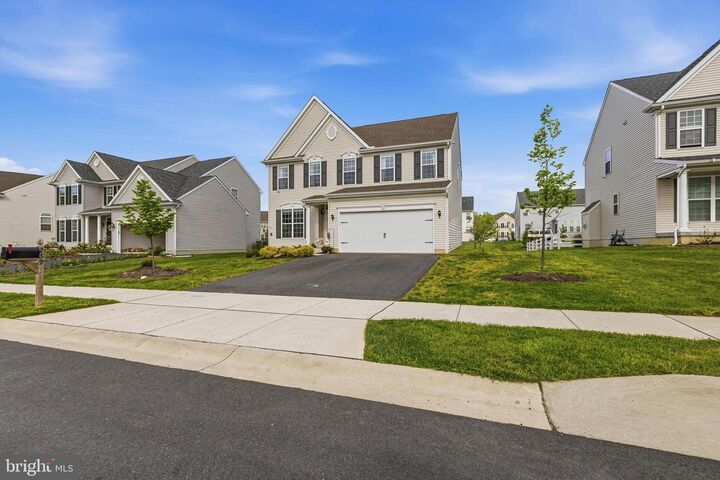 Property Photo: 239 Abbigail Crossing DE 19734