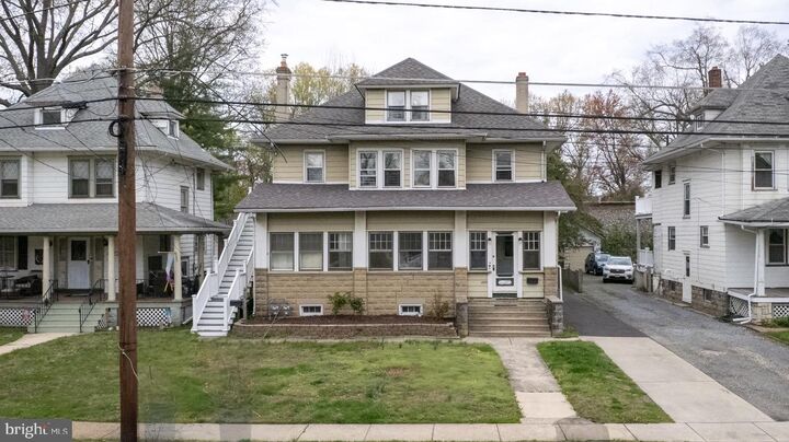 Property Photo:  425 Park Avenue  NJ 08108 