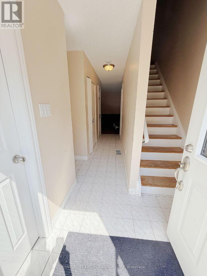 Property Photo:  575 Gainsborough Road 71  ON N6G 2C5 