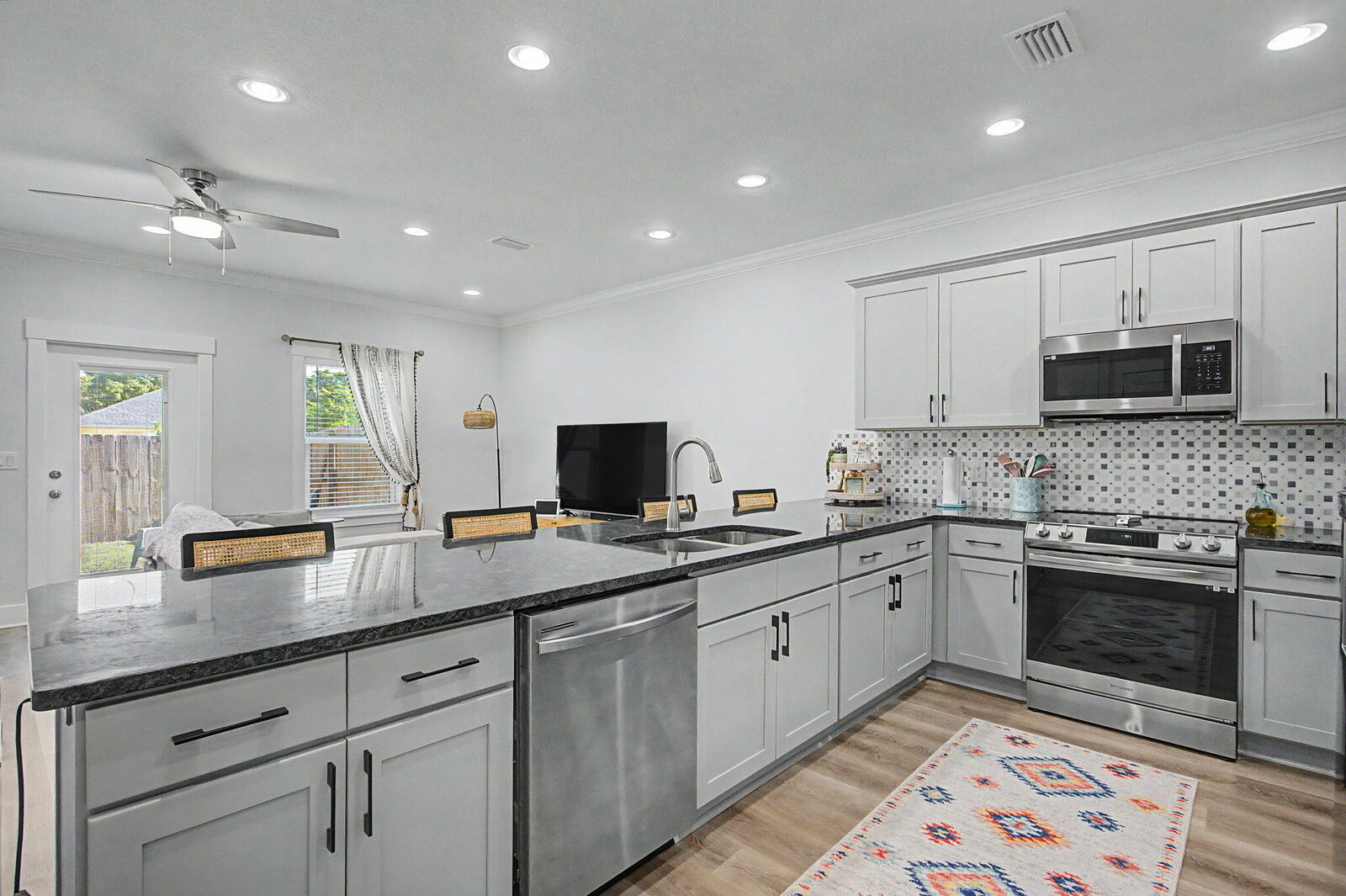 Property Photo: 108 Pentecost Way 108 FL 32547