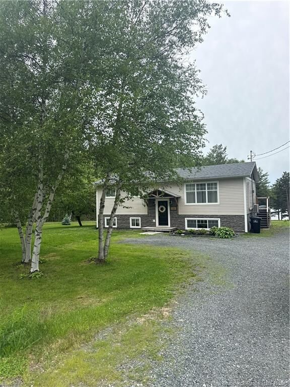 3385 Route 118 — photo 1