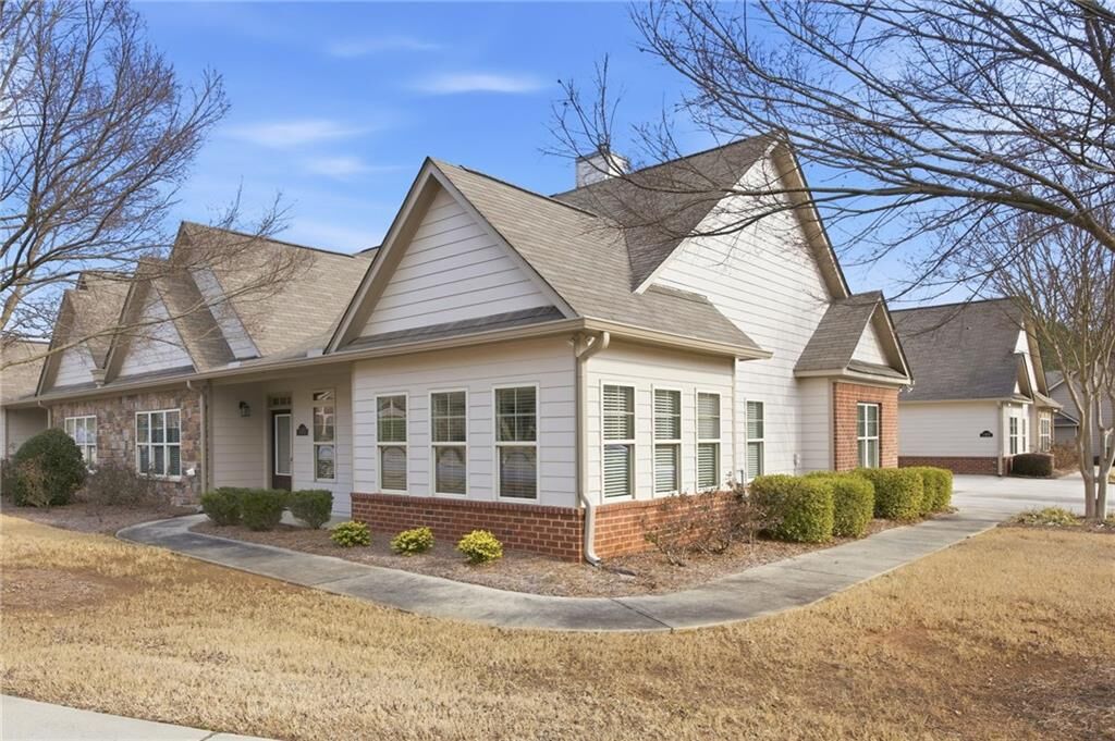 Property Photo:  2403 Tree Arbor Way  GA 30064 